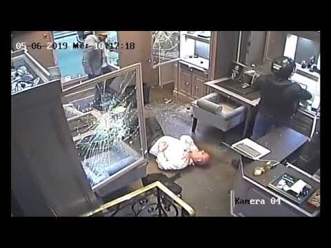 La bijouterie Roosevelt Or à Paris se fait braquer (Paris)
