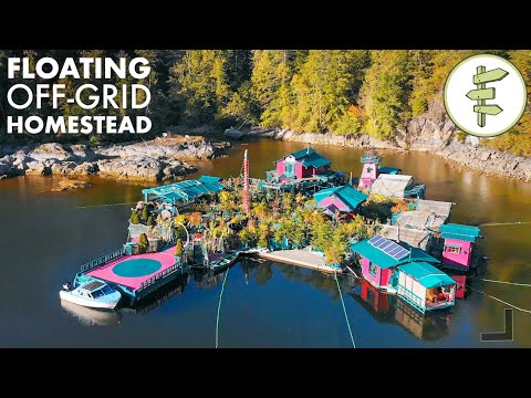 Ils se sont isolés pendant 27 ans sur une petite île faite à la main Ils se sont isolés pendant 27 ans sur une petite île faite à la main