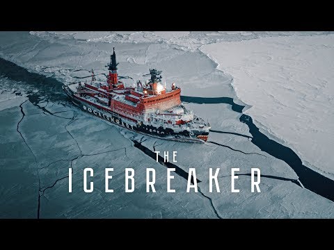 Le plus gros bateau briseur de glace nucléaire mise en scène Le plus gros bateau briseur de glace nucléaire mise en scène